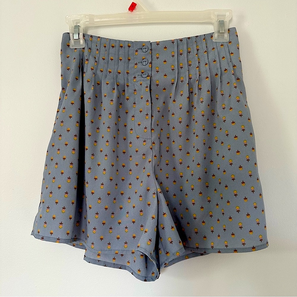 Gray Floral Women's Shorts urban outfitters high waist cottage core kimchi blue